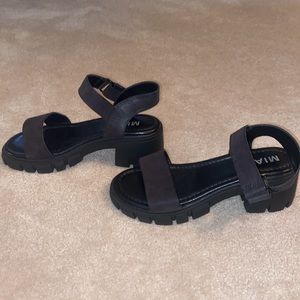 Black MIA sandals